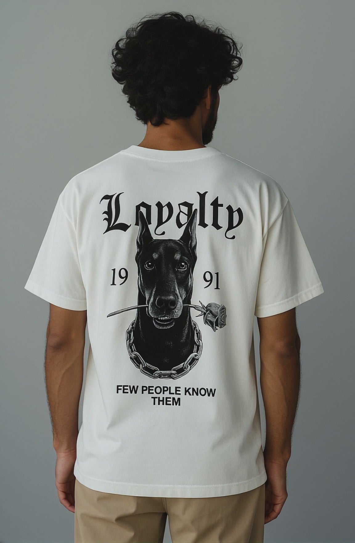 Camiseta Oversize Doberman